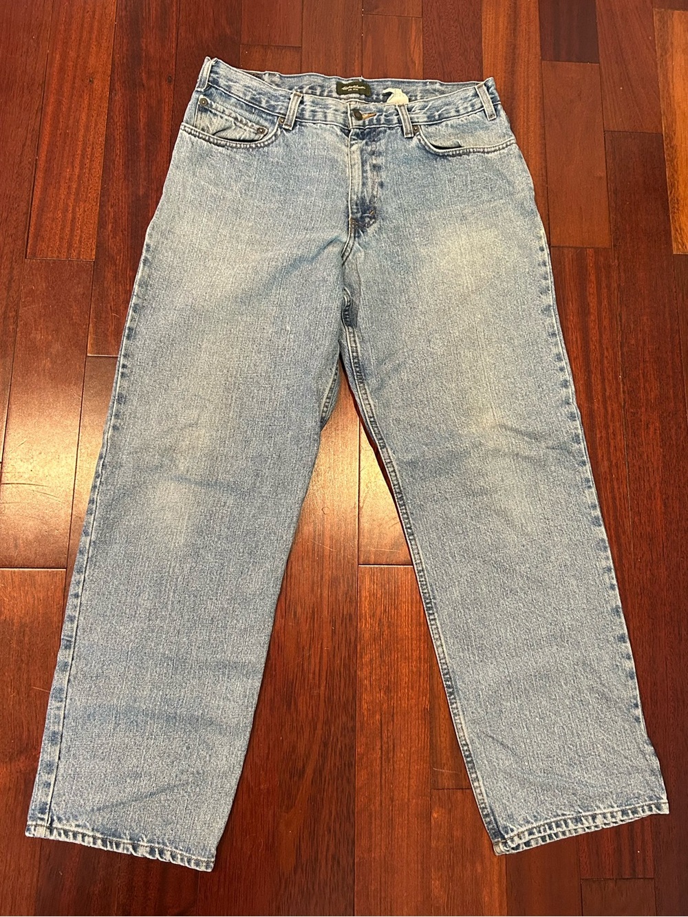 Eddie Bauer Classic Light Blue Men's Straight Leg Jeans 2008 High Waist